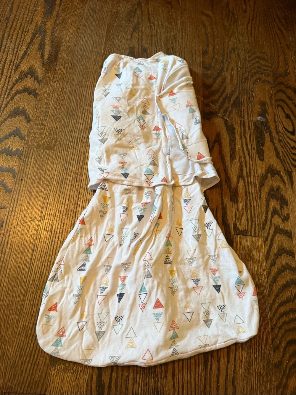Halo White Sleep Sack with Multicolor Triangle Pattern
